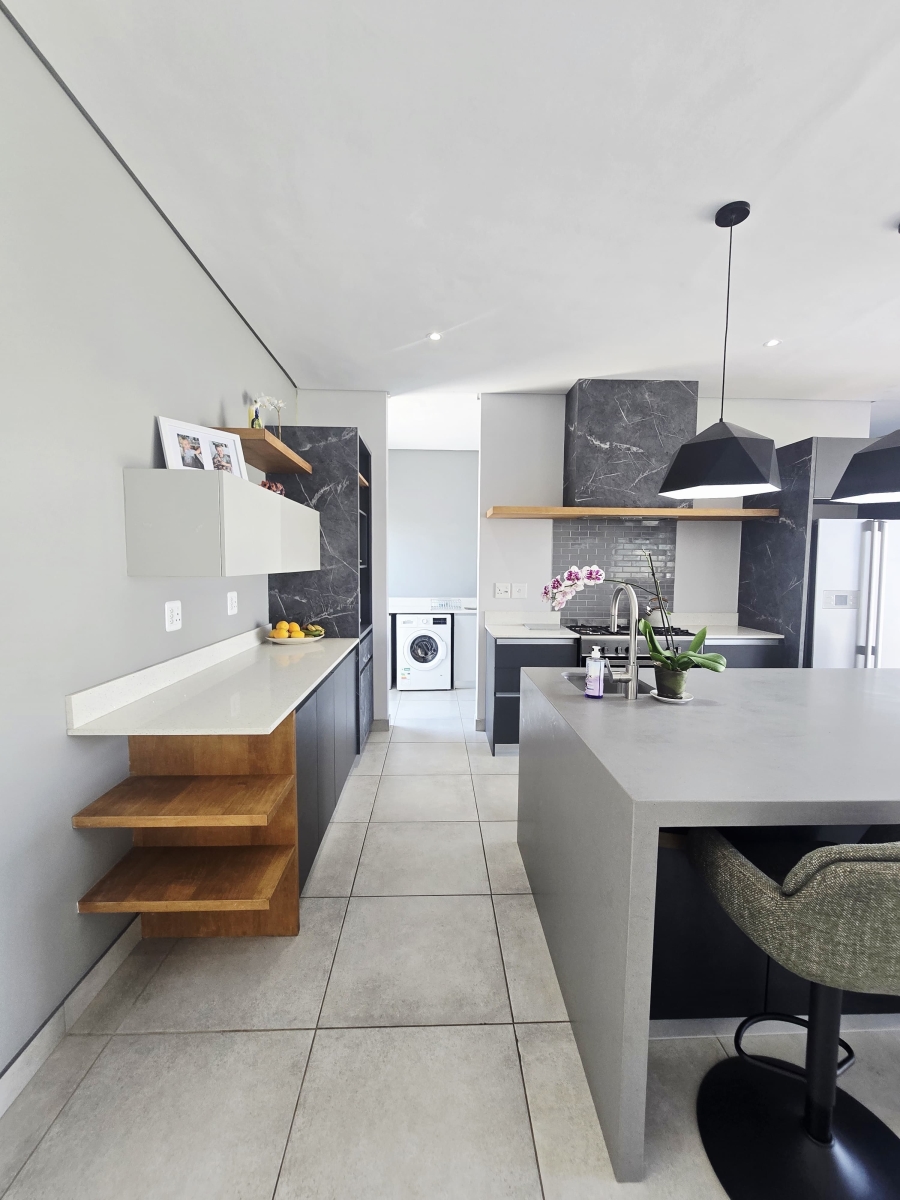 4 Bedroom Property for Sale in Kingswood Golf Estate Western Cape